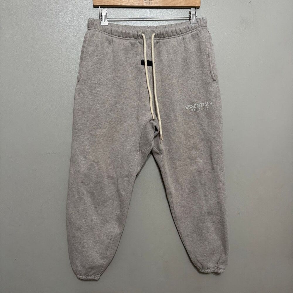 Essentials Fear of God men’s oatmeal colored sweatpants size small